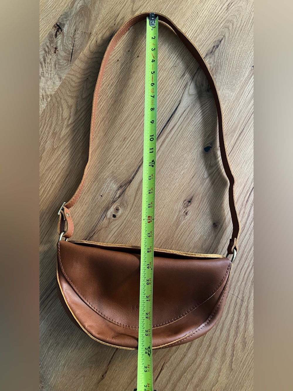 PORTLAND LEATHER GOODS MEDIUM KOALA SLING BAG, HONEY, *LIKE NEW* - Picture 13 of 15